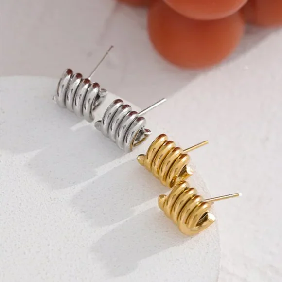 New 18K Gold  Silver Twisted Stud Earrings - Picture 4 of 17